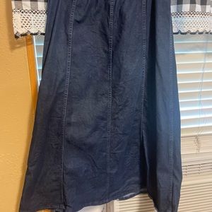 ❌SOLD❌☃️Jessica London Denim Skirt